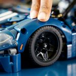 lego_technic_2022_ford_gt_07.jpg