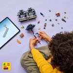 lego_wednesday_flor_dalia_negra_07.jpg