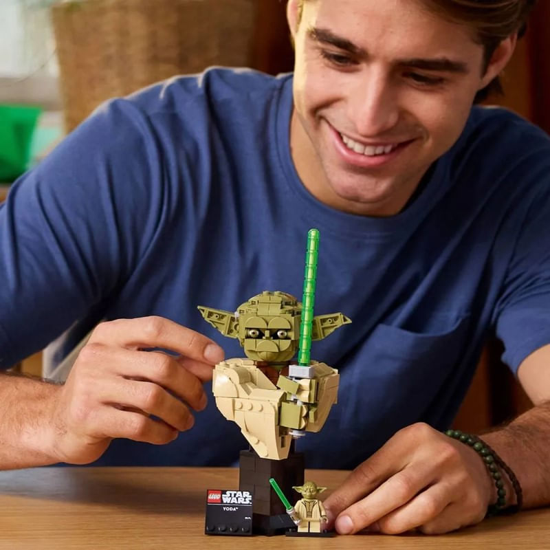 lego_star_wars_busto_do_yoda_06.jpg