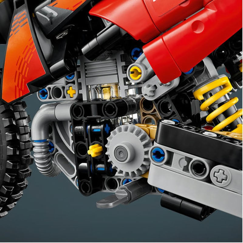lego_technic_moto_ducati_desmo450_mx_factory_10.jpg