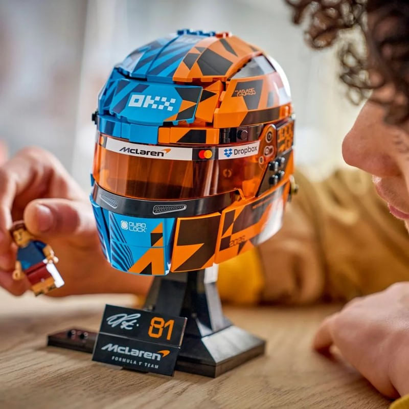 lego_editions_capacete_oscar_piastri_da_equipe_mclaren_mastercard_f1_10.jpg